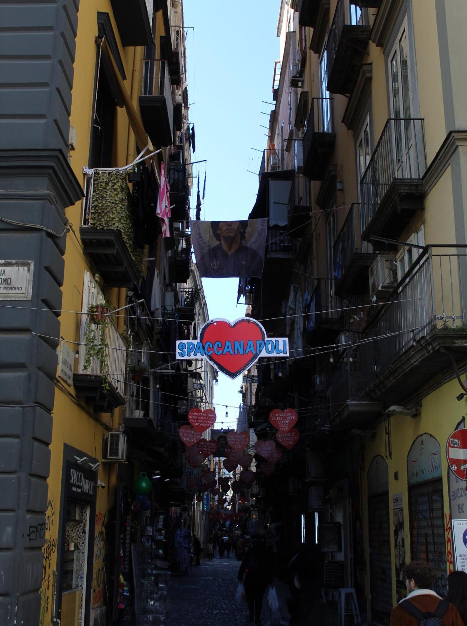 Blackwoody Contemporary Rooms - Napoli Centro Storico Ngoại thất bức ảnh